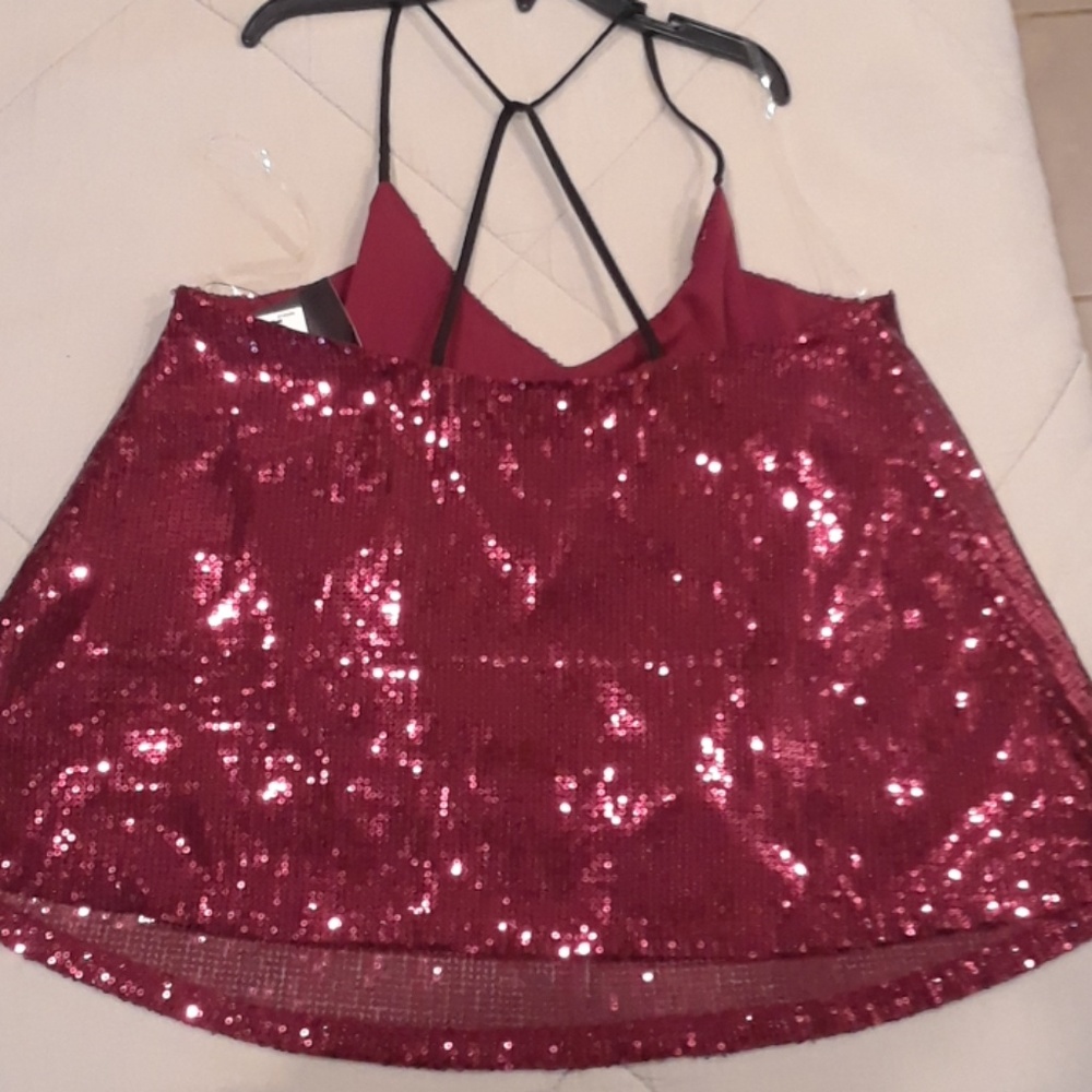 Sequin Top - Picture 5 of 6